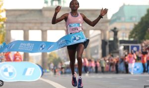 Berlin Marathon 2023 Viral Video Twitter